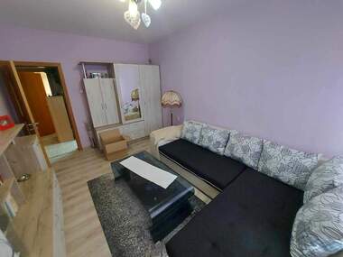 Verkauf - Wohnung in Kooperatiwen  pazar,  Targowishte