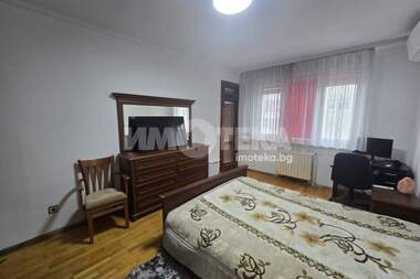 Kira - Apartman olarak Zona B-18,  Sofia
