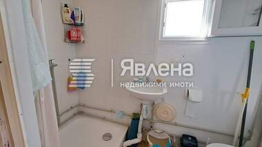 Vânzare - Casă în Poroî,  Burgas