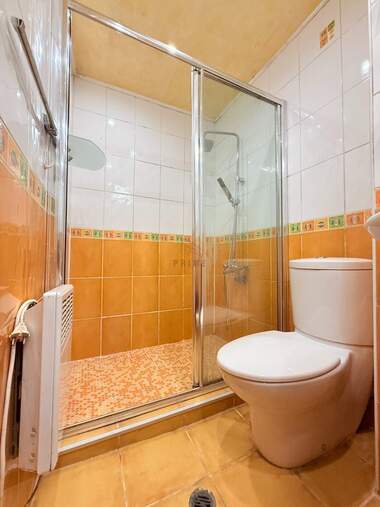 Închiriere - Apartament în Bratia Miladinovi,  Burgas