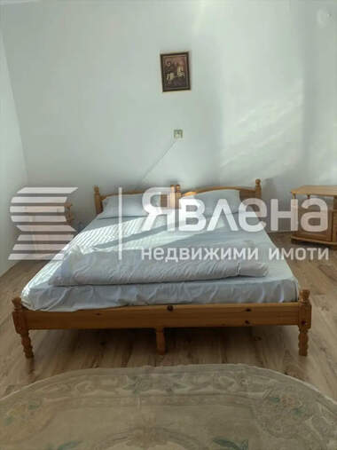 Продажа - Дом в Младежко,  Бургас