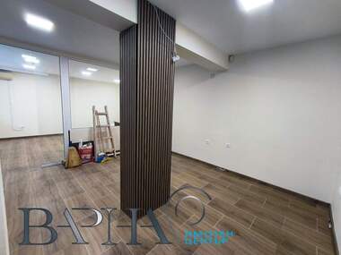 Miete - Büro/Laden/Lager/Schönheitssalon in Troschewo,  Warna