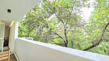 Vânzare - Apartament în Iztok,  Sofia