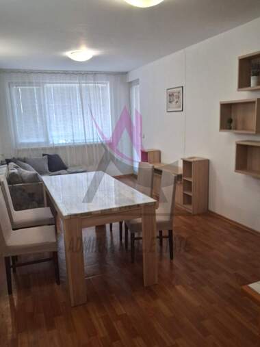 Închiriere - Apartament în Troșevo,  Varna