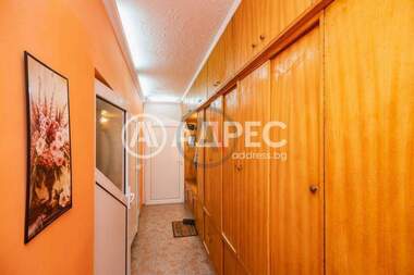 Vânzare - Apartament în Kaîsieva gradina,  Varna
