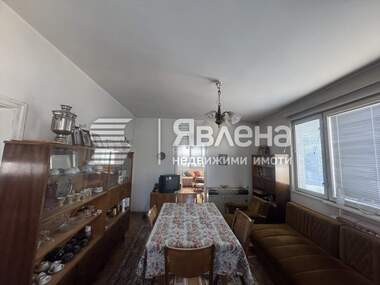 Продажа - Квартира в Център,  Ямбол