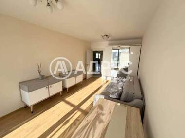 Vânzare - Apartament în Operata,  Varna
