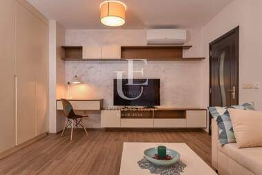 Miete - Wohnung in Zona B-19,  Sovia