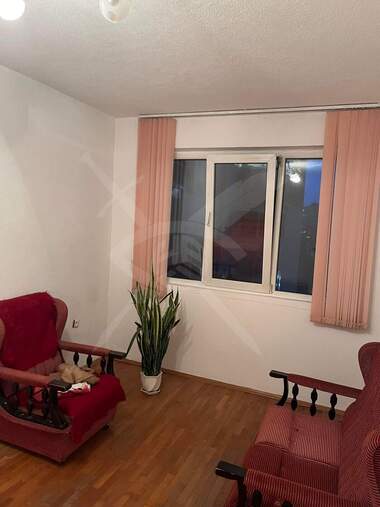 For rent - Apartment in Zimno kino Trakia,  Varna