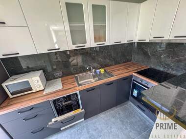 Miete - Wohnung in Zentar,  Burgas