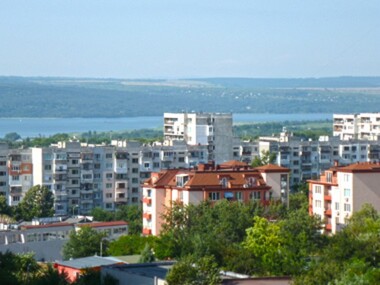 Real estate for rent in neighborhood Vazrajdane 2, city Varna
