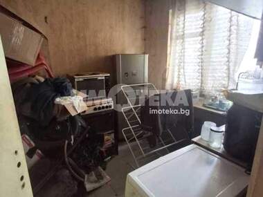 For sale - Apartment in Kiuchuk Parij,  Plovdiv