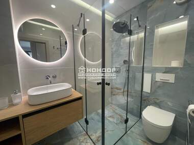 Vânzare - Apartament în Hristo Smirnenski,  Plovdiv
