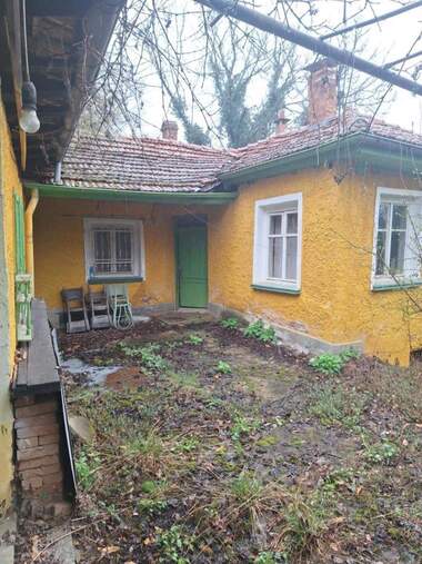 Продажба - Къща в Угърчин,  Ловеч