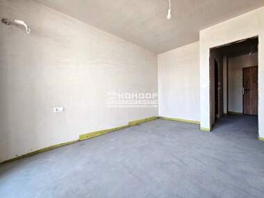 Vânzare - Apartament în Kărșiaka,  Plovdiv