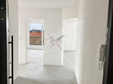 Продажба - Апартамент в Остромила,  Пловдив
