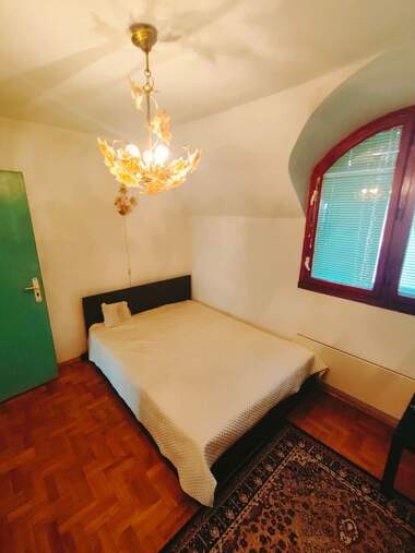 Închiriere - Apartament în Bratia Miladinovi,  Burgas