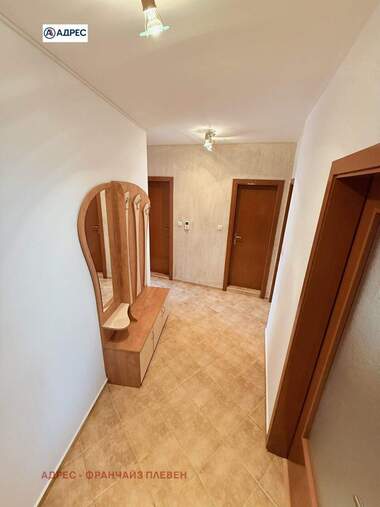 Miete - Wohnung in Ideal City Center,  Pleven