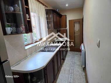 Продажба - Етаж от къща в Самара-2,  Стара Загора
