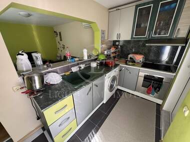 For sale - House in Novi Izvor,  Plovdiv
