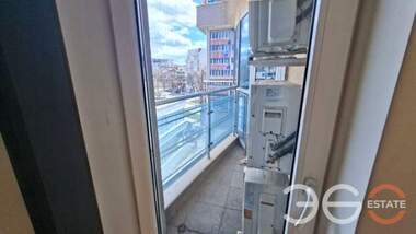 For rent - Office in Liatno kino Trakia,  Varna