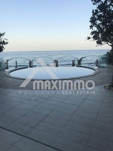 For sale - Apartment in Alen mak,  Varna