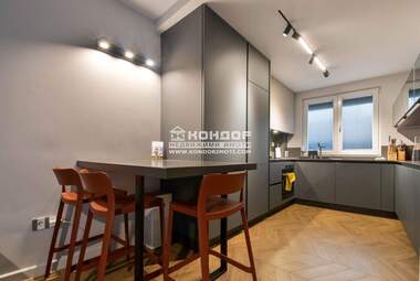 Продажа - Квартира в Южен,  Пловдив