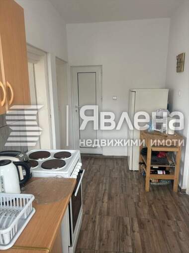 Продажба - Къща в Бата,  Бургас
