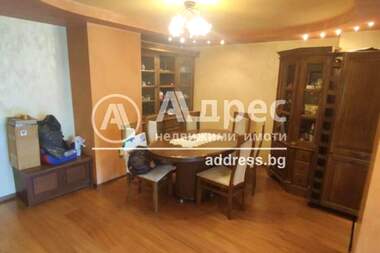 For sale - Apartment in Sini kamani,  Sliven