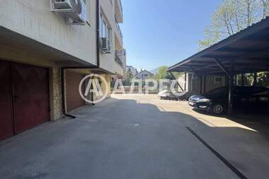 Închiriere - Apartament în Ovcea Kupel,  Sofia