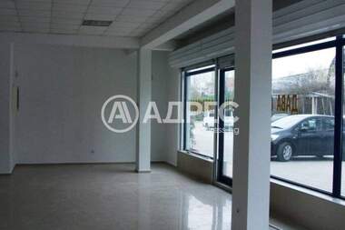 For rent - Store in Promishlena zona - Zapad,  Varna