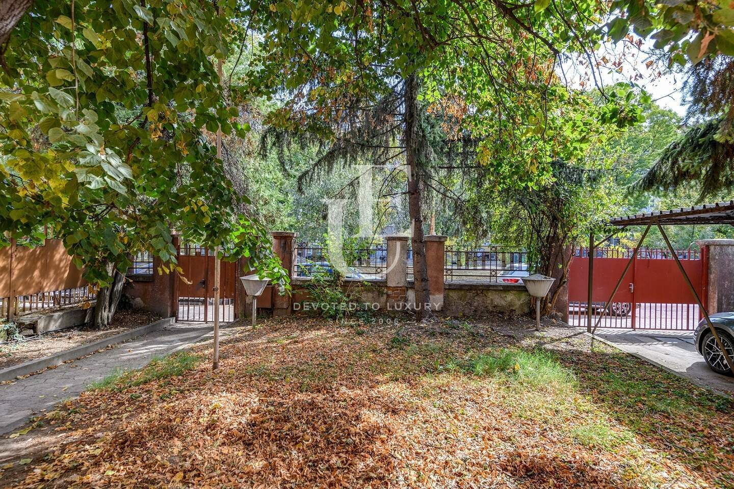 Дом в Център, София – фото 2