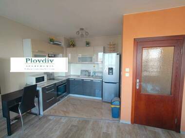 Închiriere - Apartament în Văstaniceeski,  Plovdiv