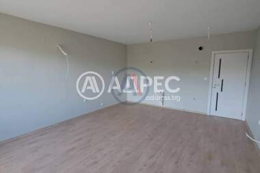 Vânzare - Apartament în Center,  Varna