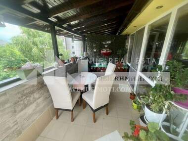 For sale - Apartment in Kiuchuk Parij,  Plovdiv