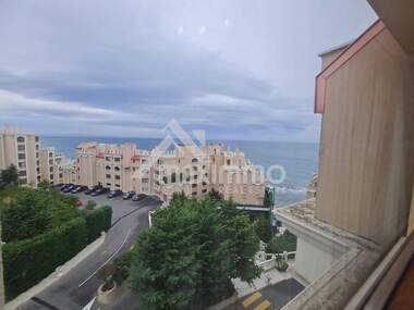 For sale - Apartment in Alen mak,  Varna