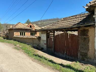 Продажба - Къща в Гърчиново,  Търговище