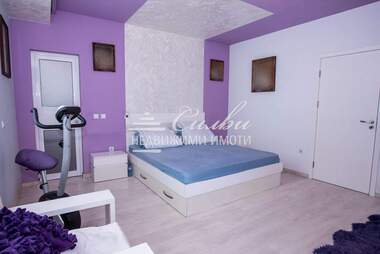 For sale - House in Bolnicata,  Shumen