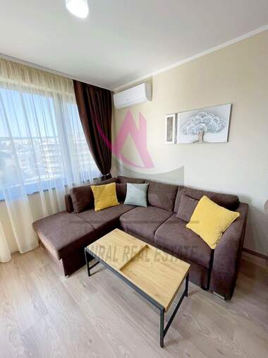 Miete - Wohnung in Pobeda,  Warna