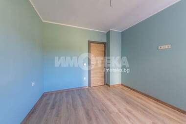 Продажба - Апартамент във Виница,  Варна