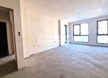 Продажба - Апартамент в Тракия,  Пловдив