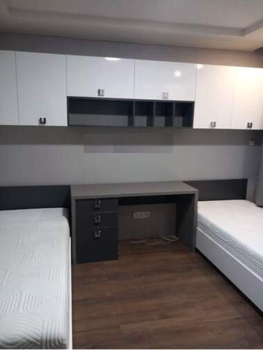 Închiriere - Apartament în Slaveîkov,  Burgas