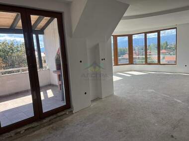 For sale - Apartment in Stavropol,  Pazardjik