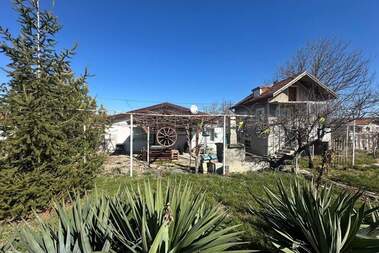 For sale - House in Blagovo,  Shumen