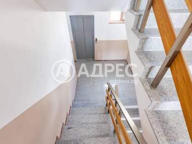 Продажба - Апартамент във Виница,  Варна