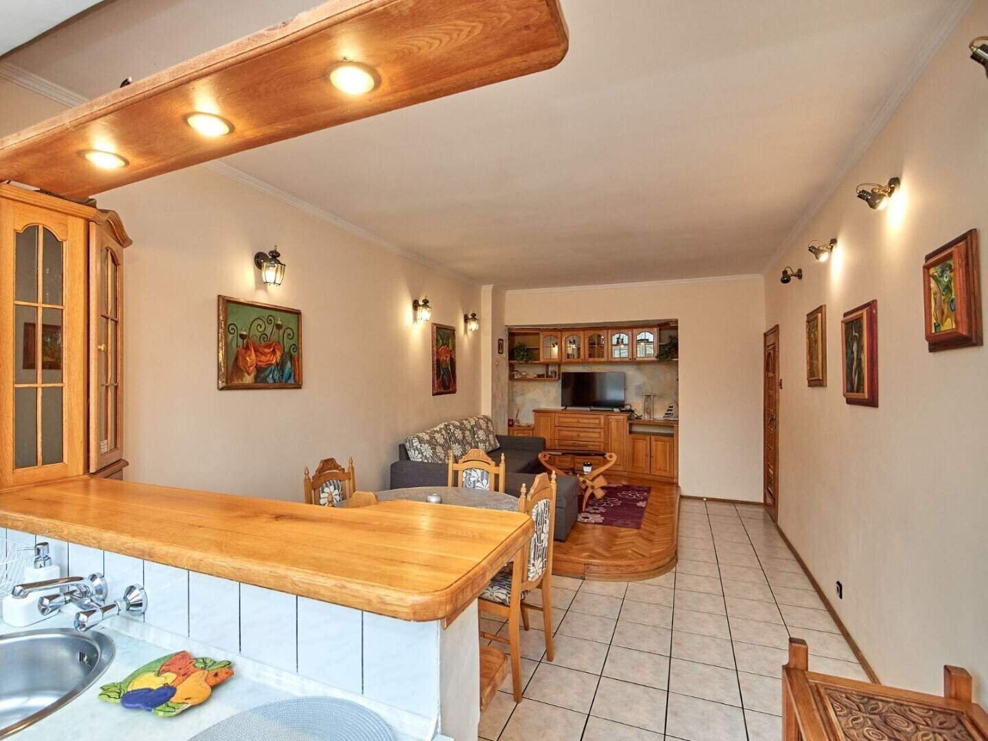 Тристаен Апартамент в Лазур, Бургас – снимка 4
