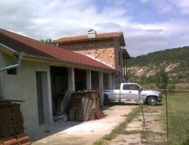 For sale - Building in Svalenik,  Ruse