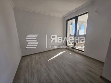Продажба - Апартамент в Свети Влас,  Бургас