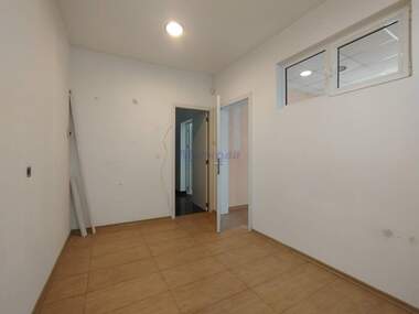 For rent - Building in Center,  Ruse