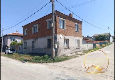 Продажа - Дом в Конуш,  Пловдив